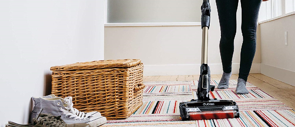 The 4 Best Cordless Vacuums In Canada, Best Cordless Stick Vacuum For Hardwood Floors Canada