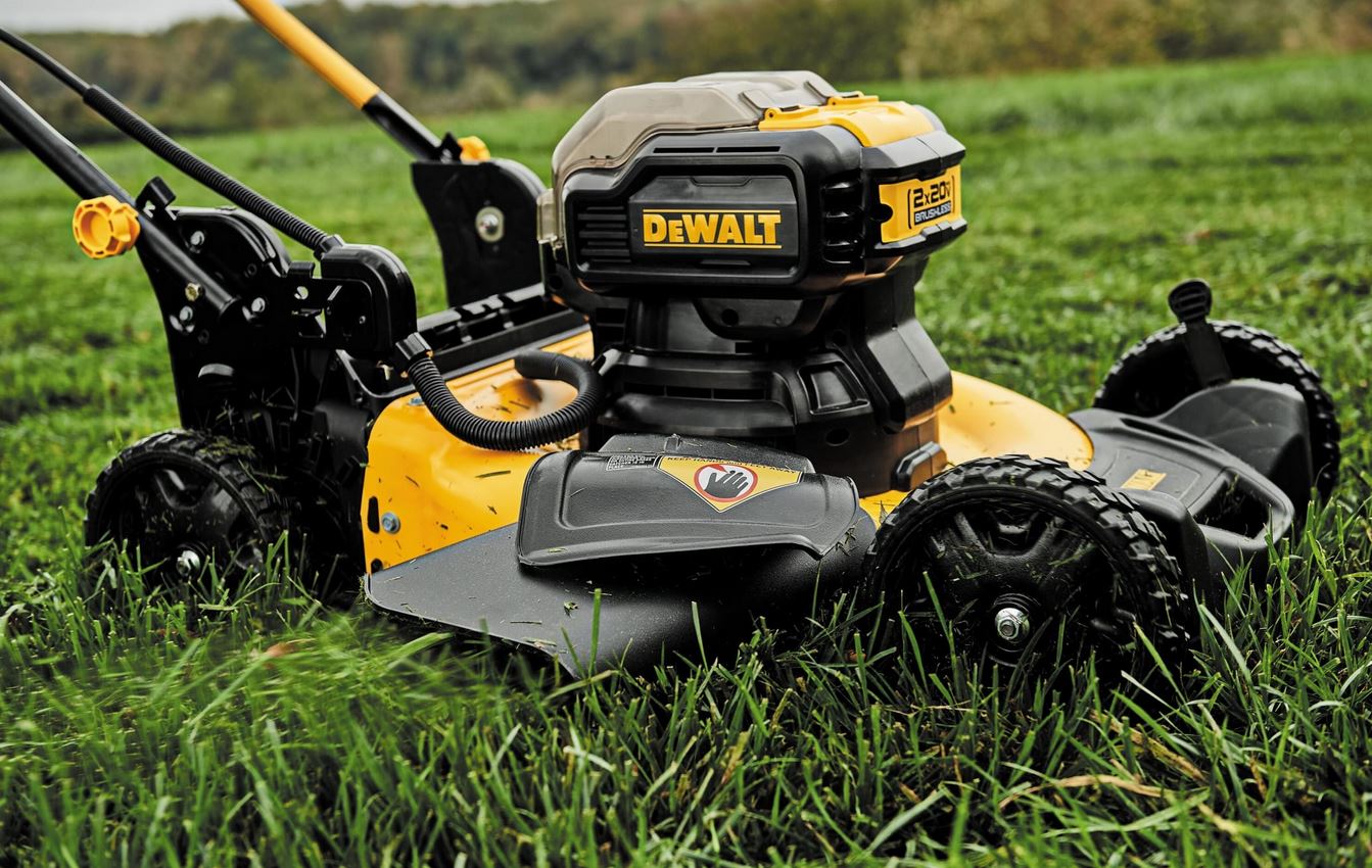 Best Cordless Lawn Mower Canada CanadaReviewed